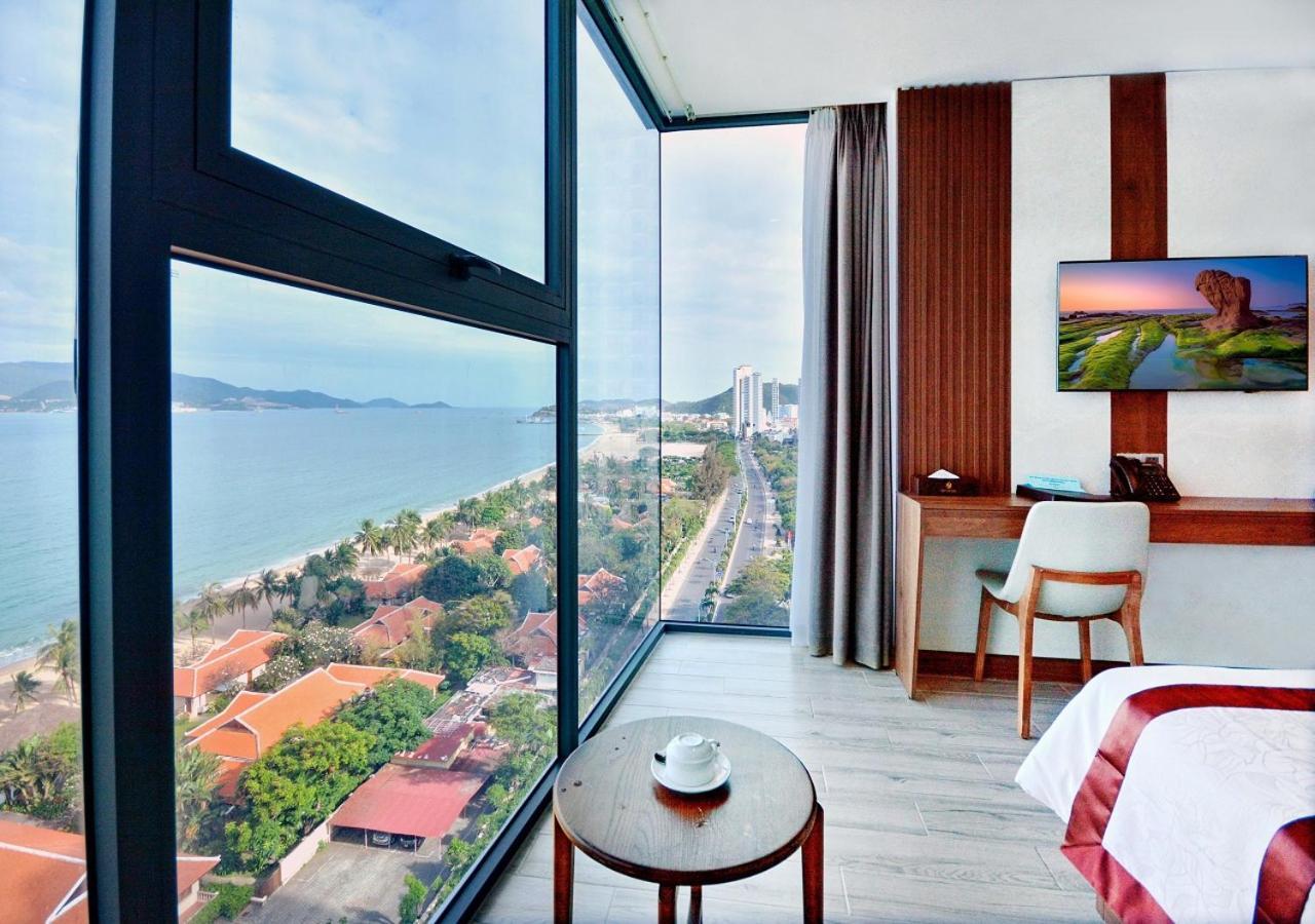 Masova Hotel Nha Trang Buitenkant foto
